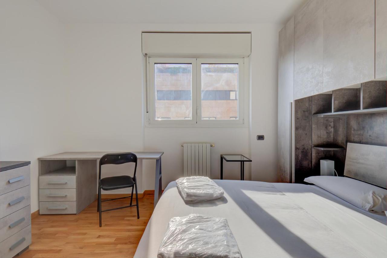 Splendida Terrazza Su Arcimboldi - Milano Bicocca Apartment Exterior photo