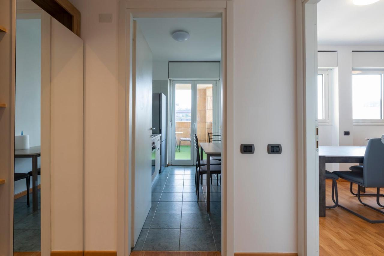 Splendida Terrazza Su Arcimboldi - Milano Bicocca Apartment Exterior photo